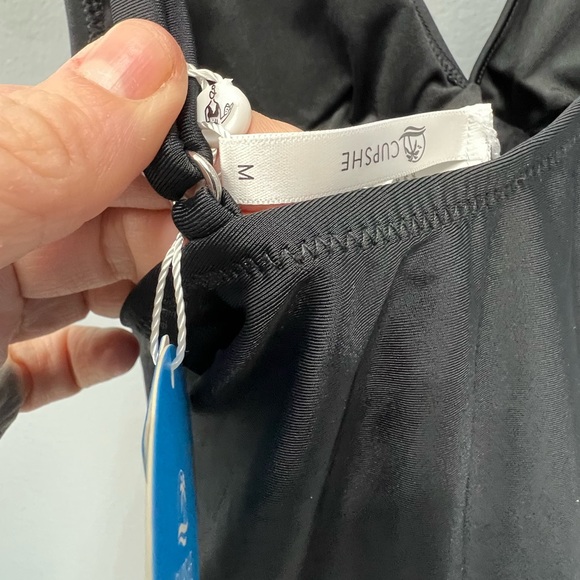 NWT cupshe one piece slimming bathing suit size medium - Picture 4 of 4